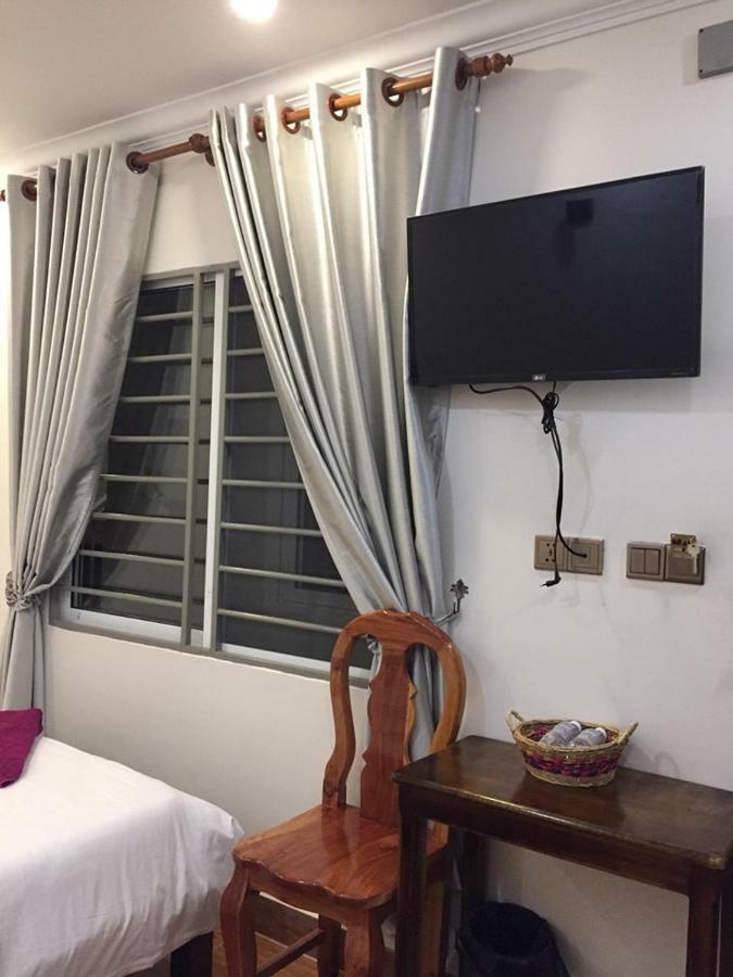 Twin Home Guesthouse Кампот Екстериор снимка